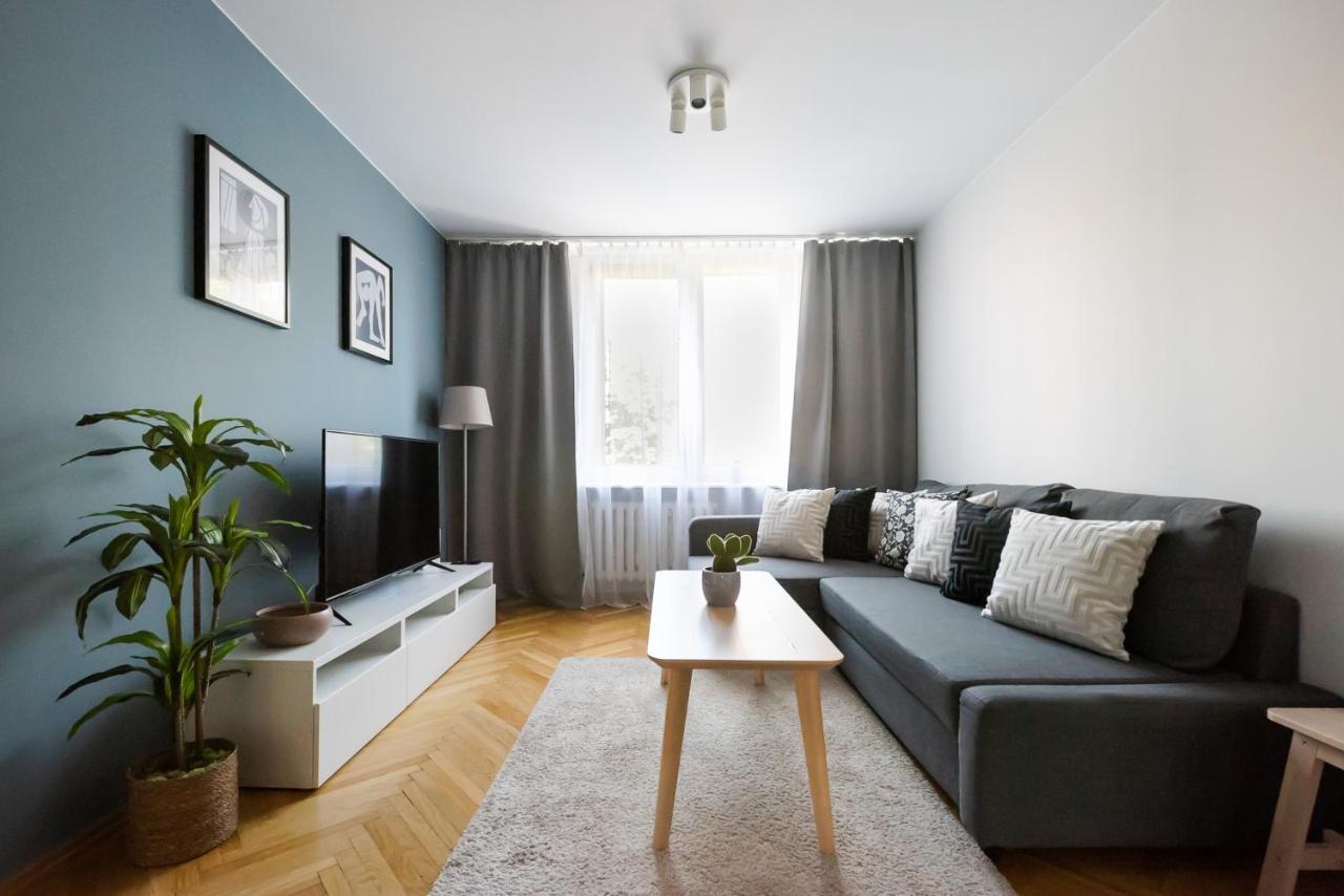Nowogrodzka Grey Apartment Варшава Екстер'єр фото