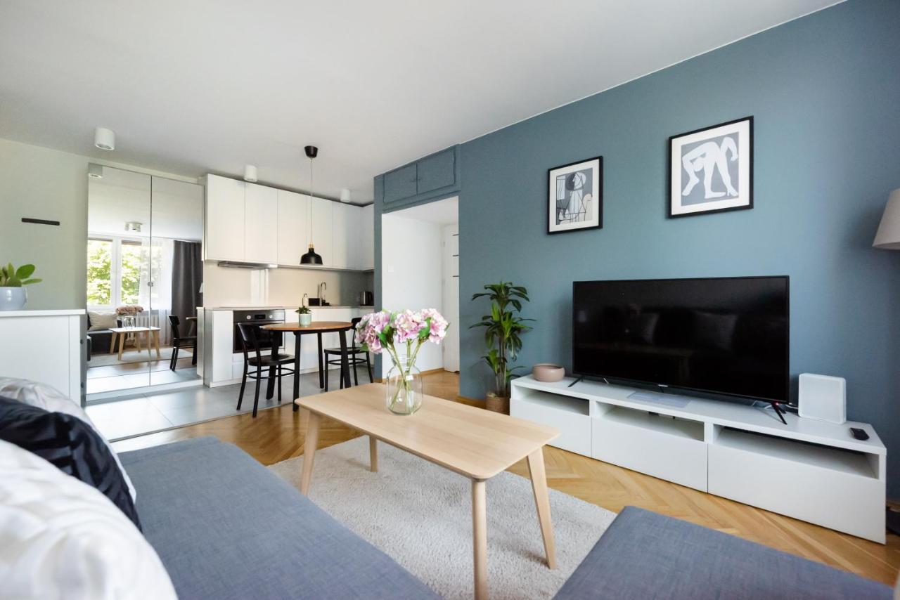 Nowogrodzka Grey Apartment Варшава Екстер'єр фото